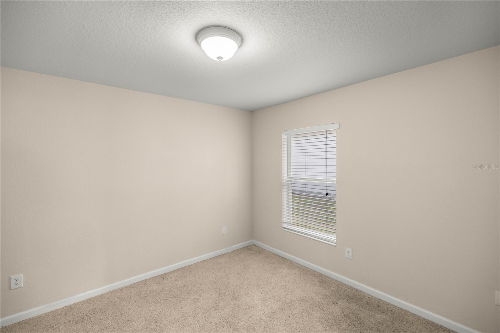 Image 13 of 19 For 4664 40th Place