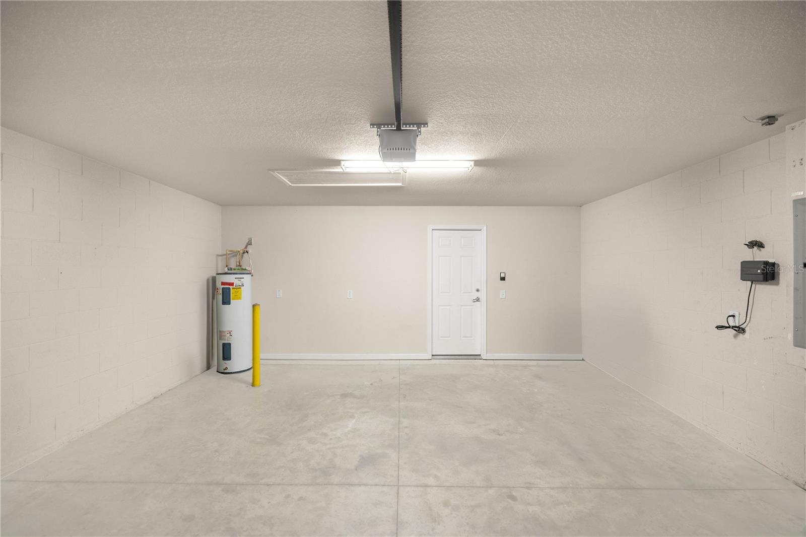 Image 18 of 19 For 4664 40th Place