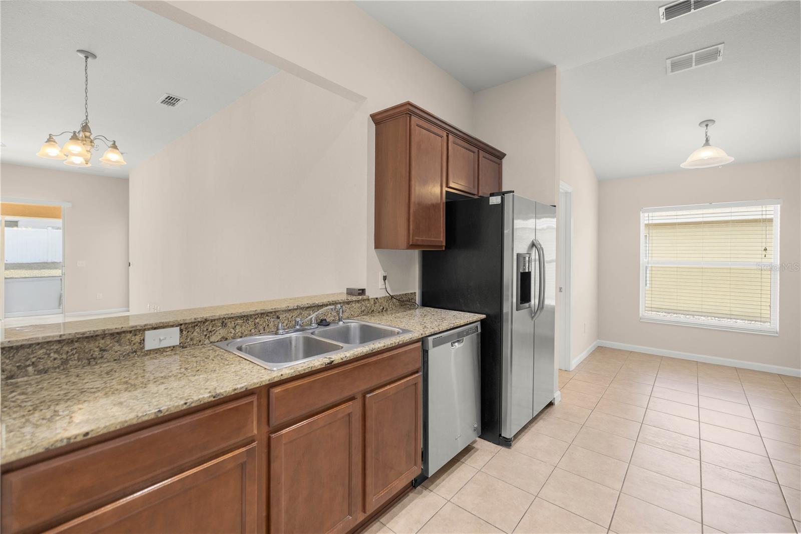 Image 5 of 19 For 4664 40th Place