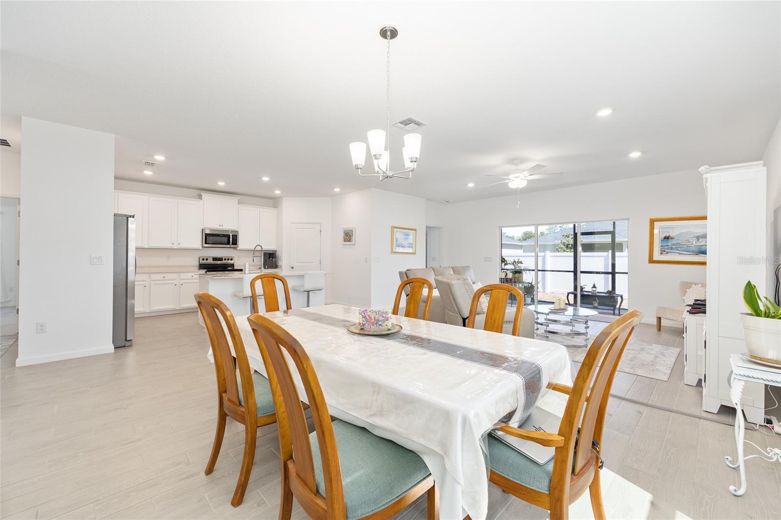 Image 14 of 41 For 7549 77th Avenue