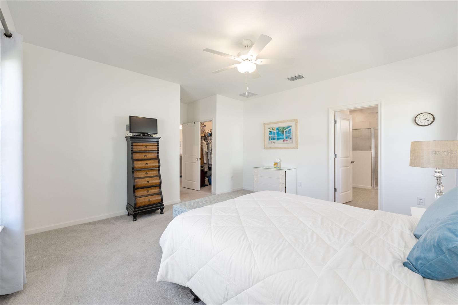 Image 21 of 41 For 7549 77th Avenue