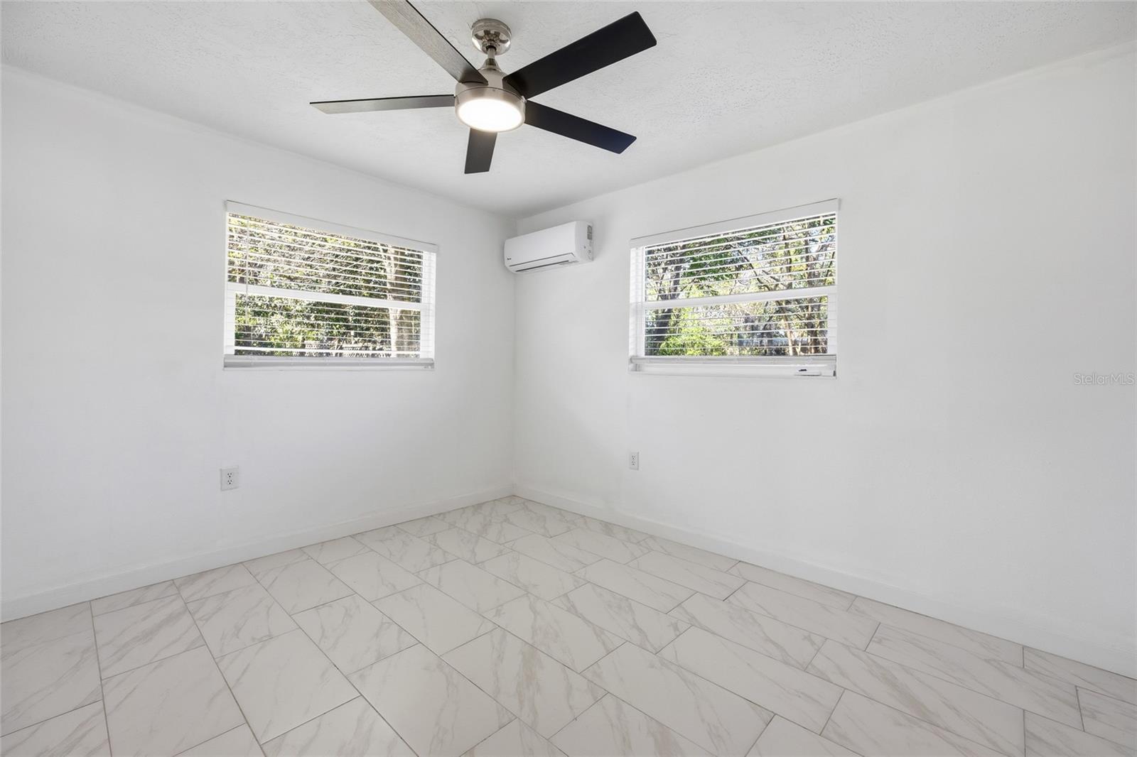 Image 11 of 32 For 22 Osceola Street