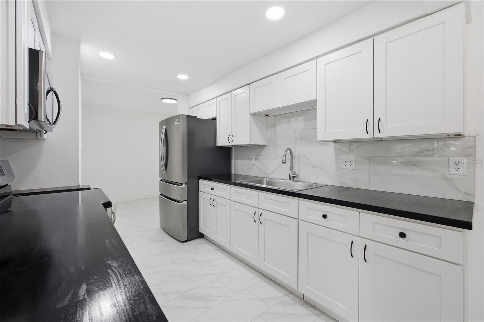 Image 14 of 32 For 22 Osceola Street