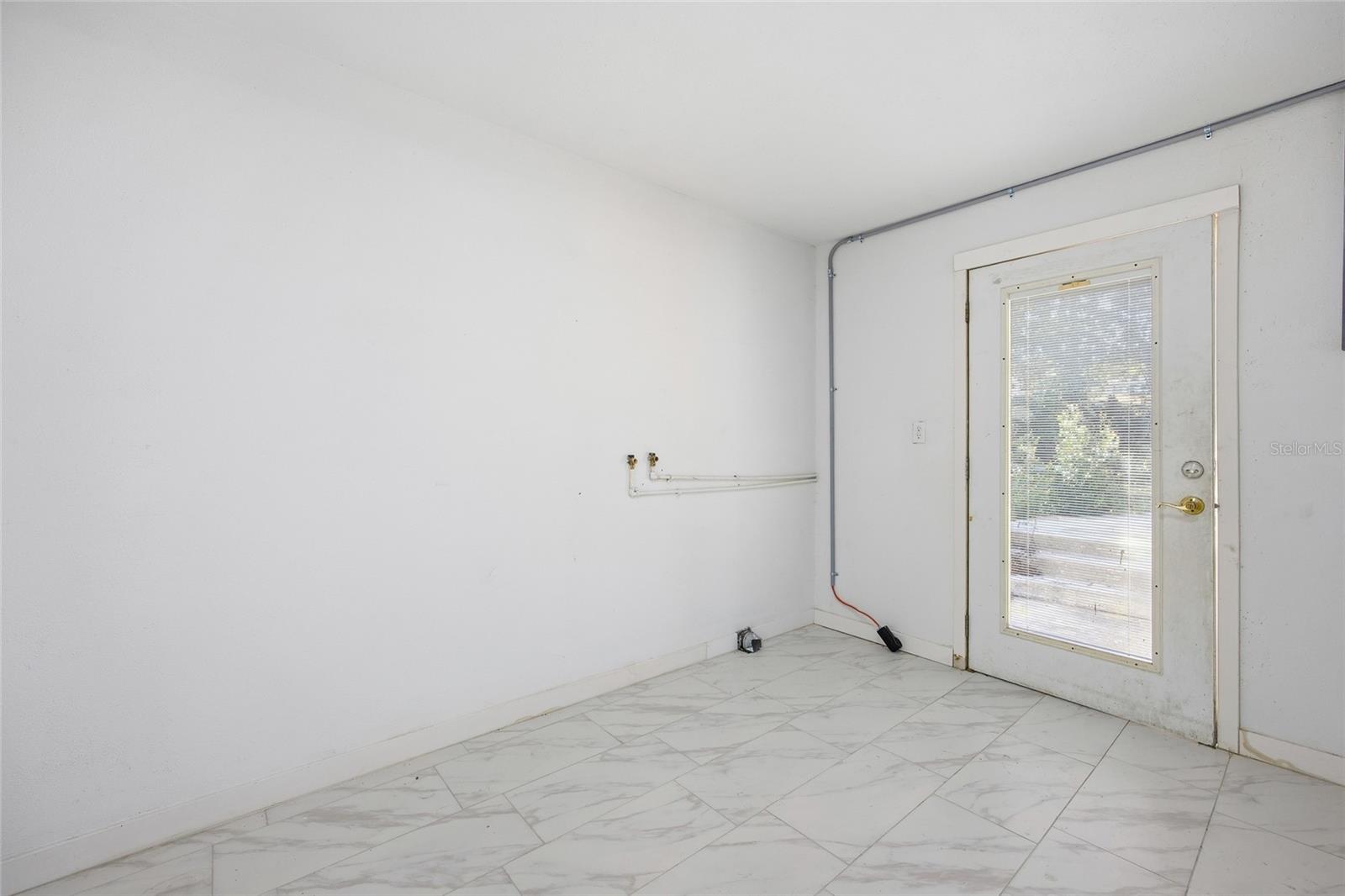 Image 26 of 32 For 22 Osceola Street