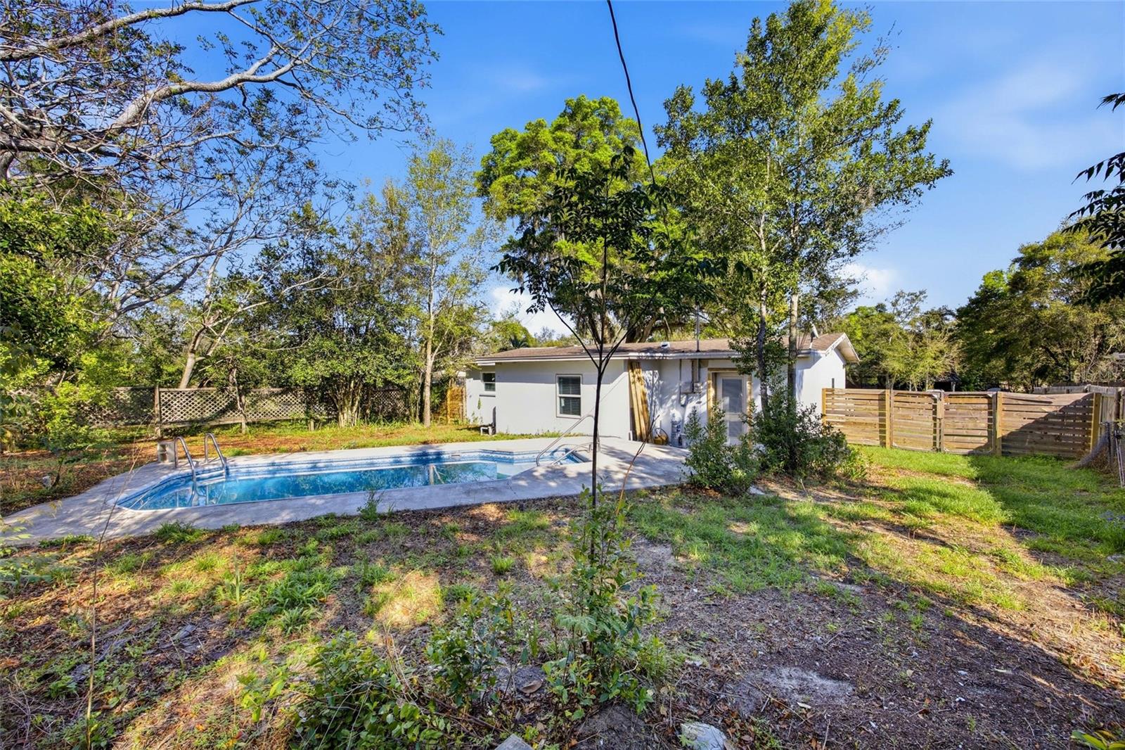 Image 29 of 32 For 22 Osceola Street