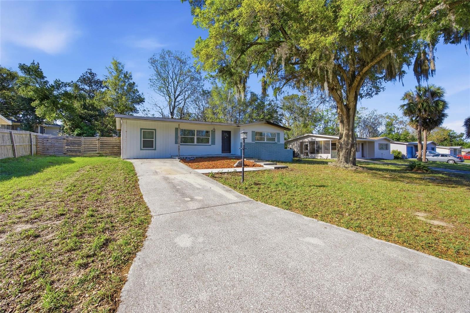 Image 6 of 32 For 22 Osceola Street