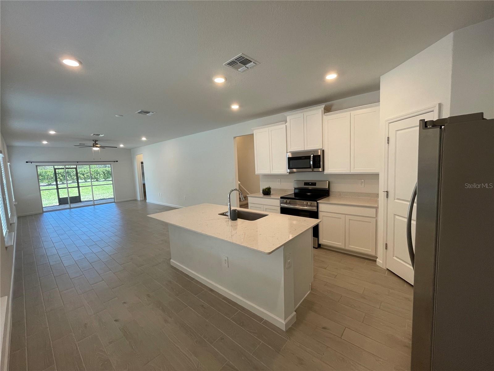 Image 10 of 38 For 1979 44th Court Road