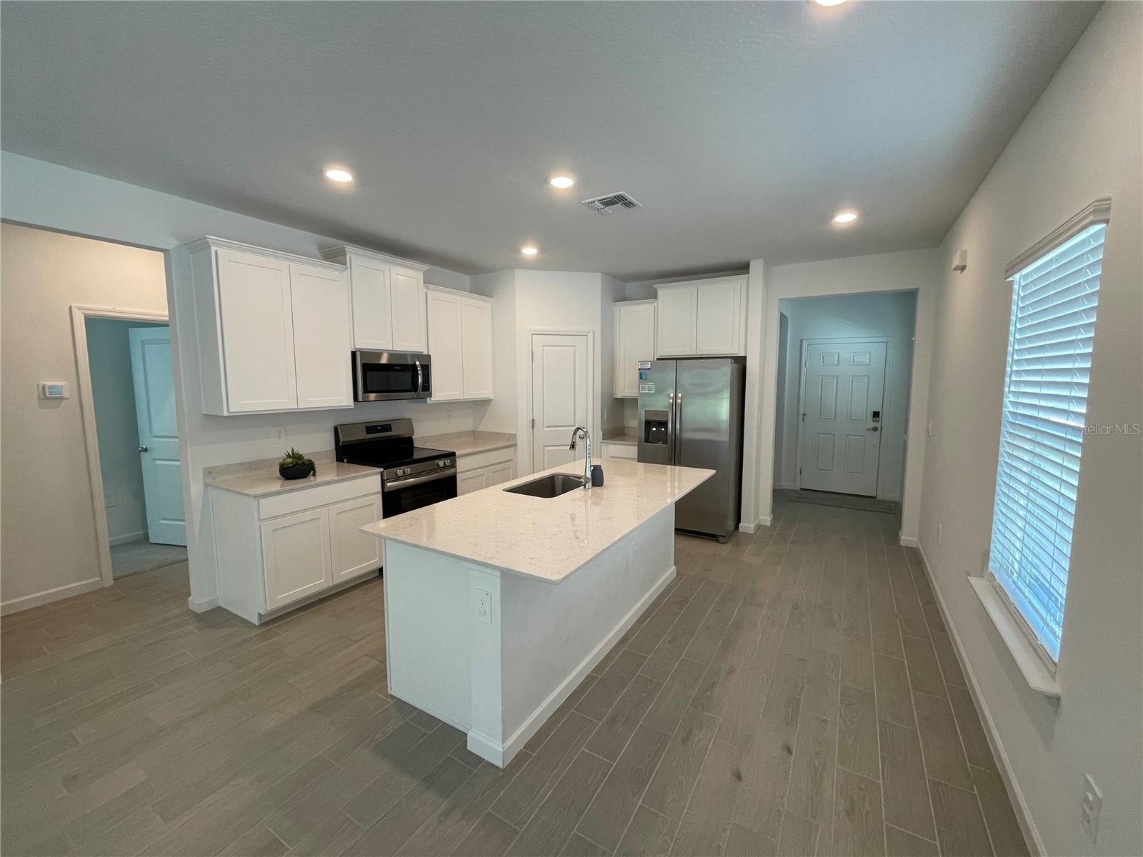 Image 13 of 38 For 1979 44th Court Road