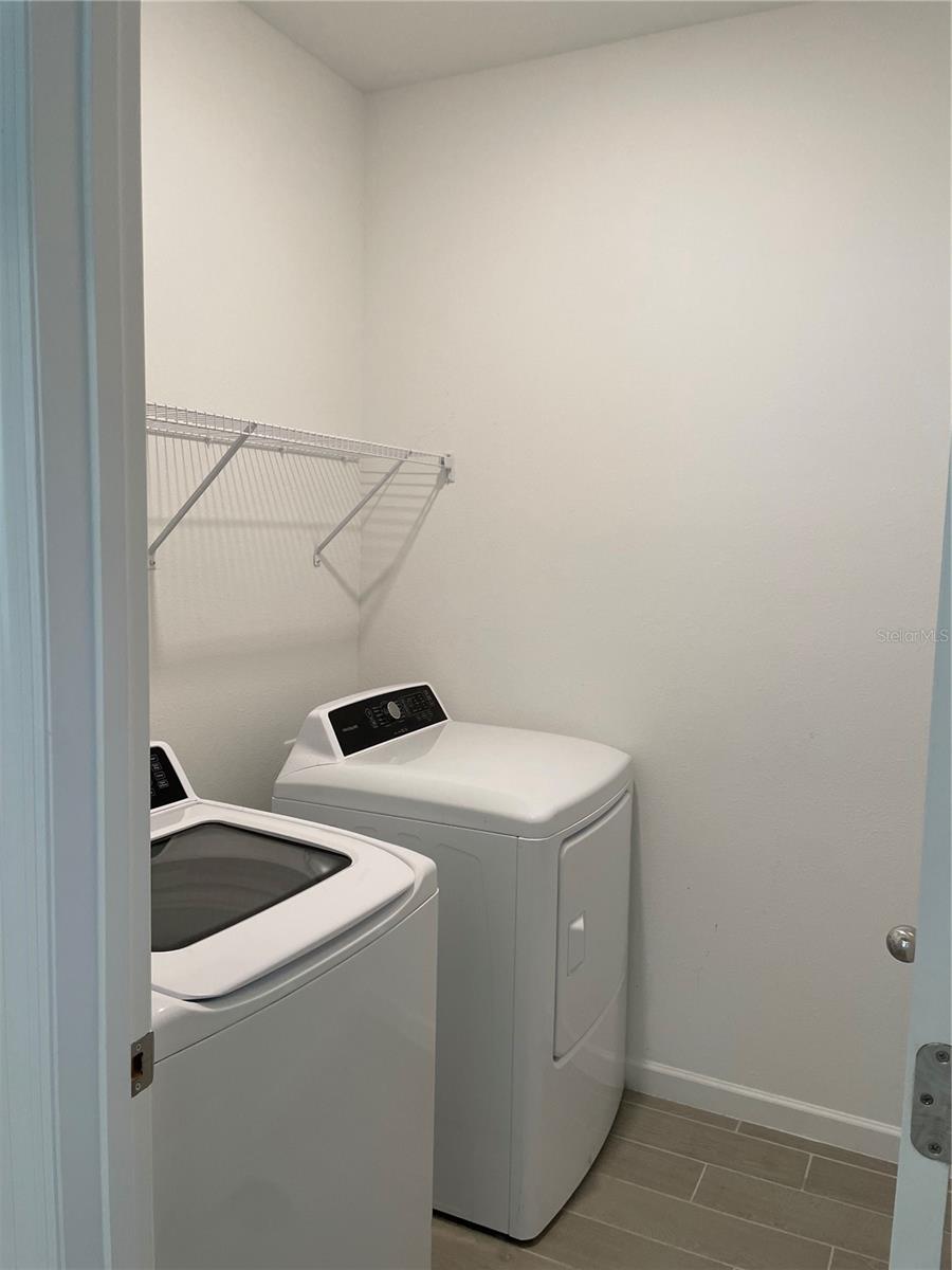 Image 18 of 38 For 1979 44th Court Road