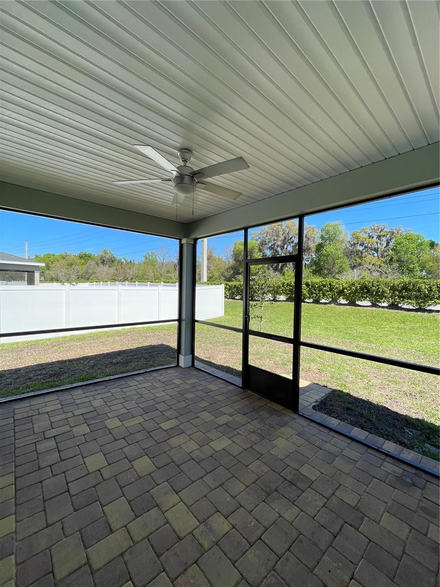 Image 27 of 38 For 1979 44th Court Road