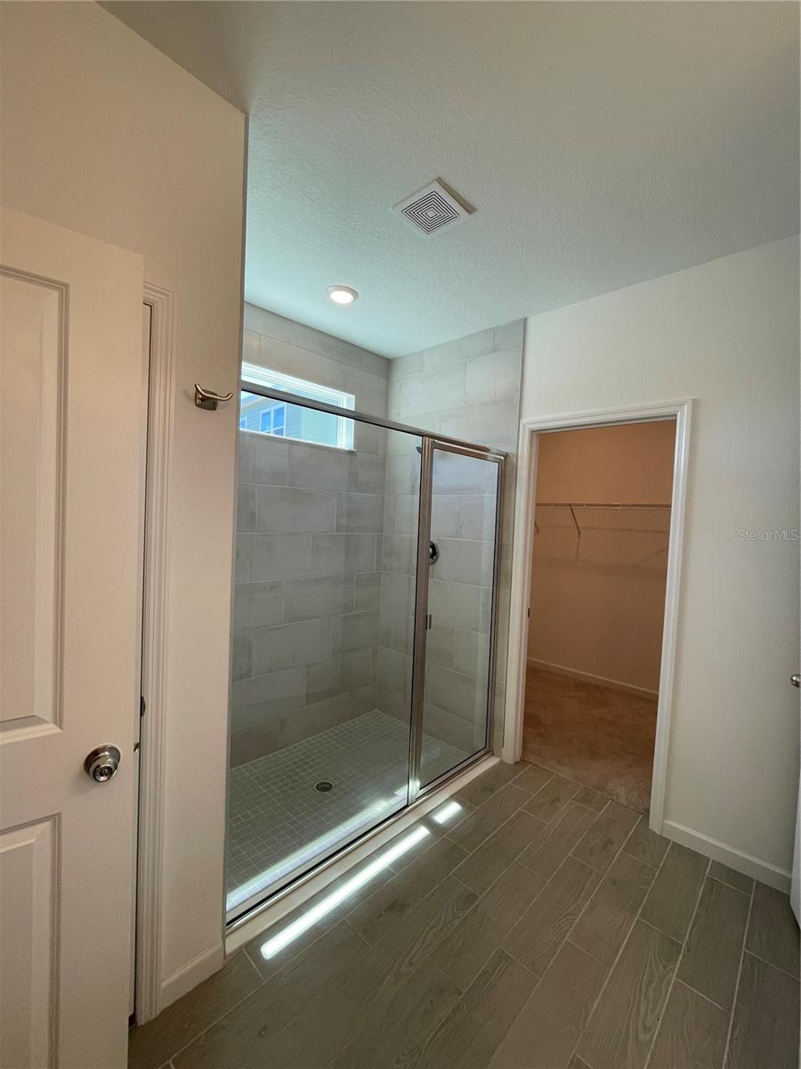 Image 31 of 38 For 1979 44th Court Road