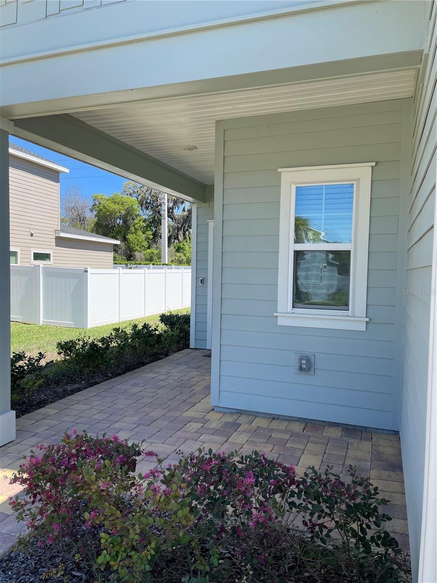 Image 8 of 38 For 1979 44th Court Road