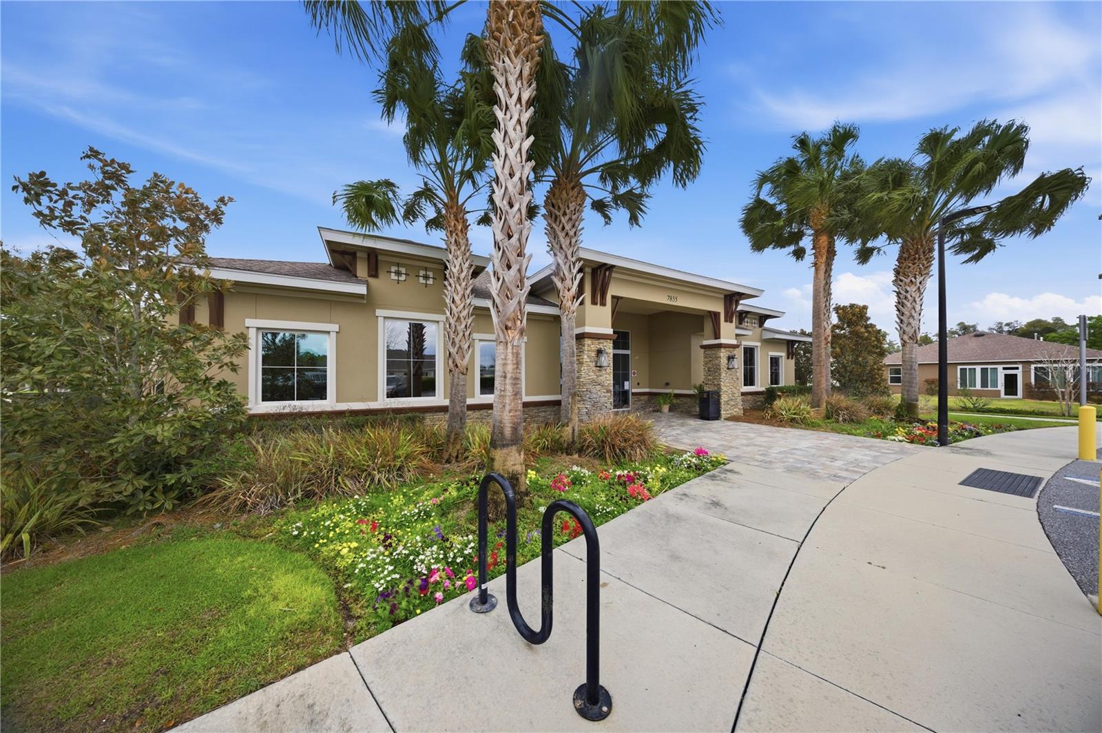 Image 29 of 33 For 7737 86th Loop