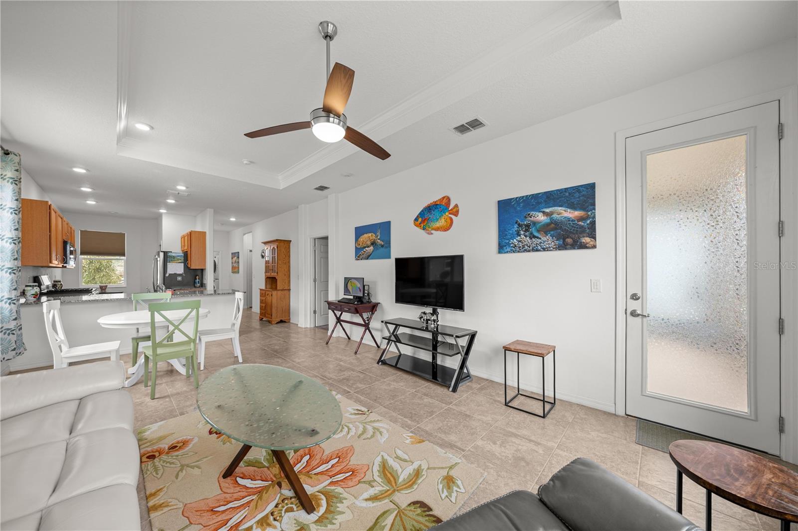 Image 7 of 33 For 7737 86th Loop