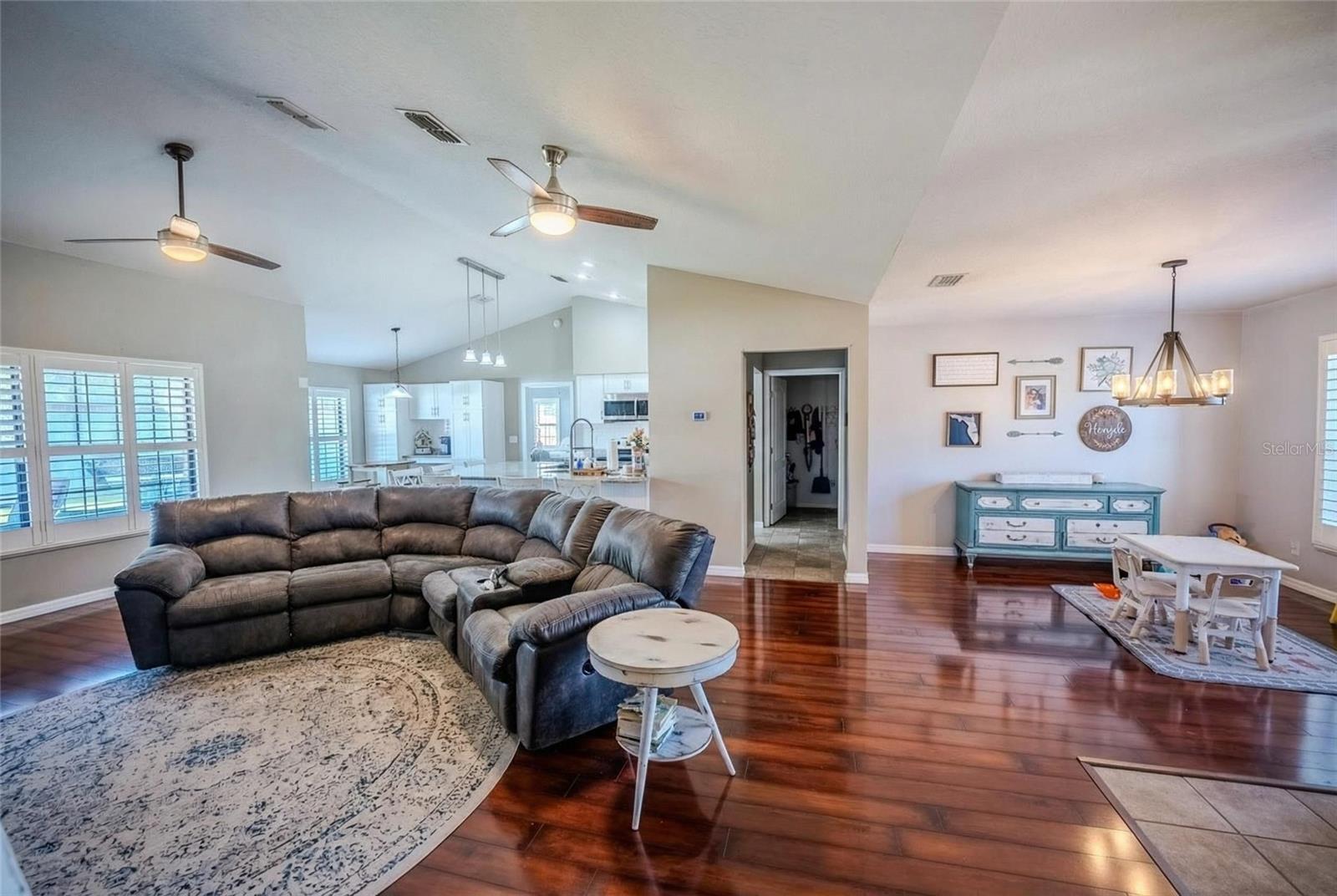 Image 12 of 46 For 4719 32nd Street