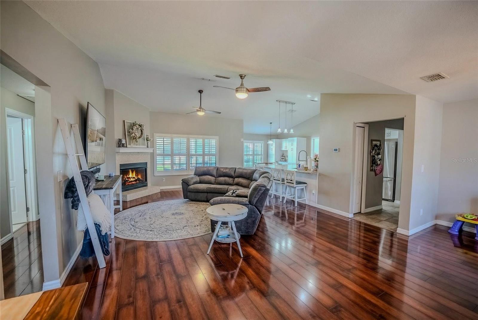 Image 14 of 46 For 4719 32nd Street