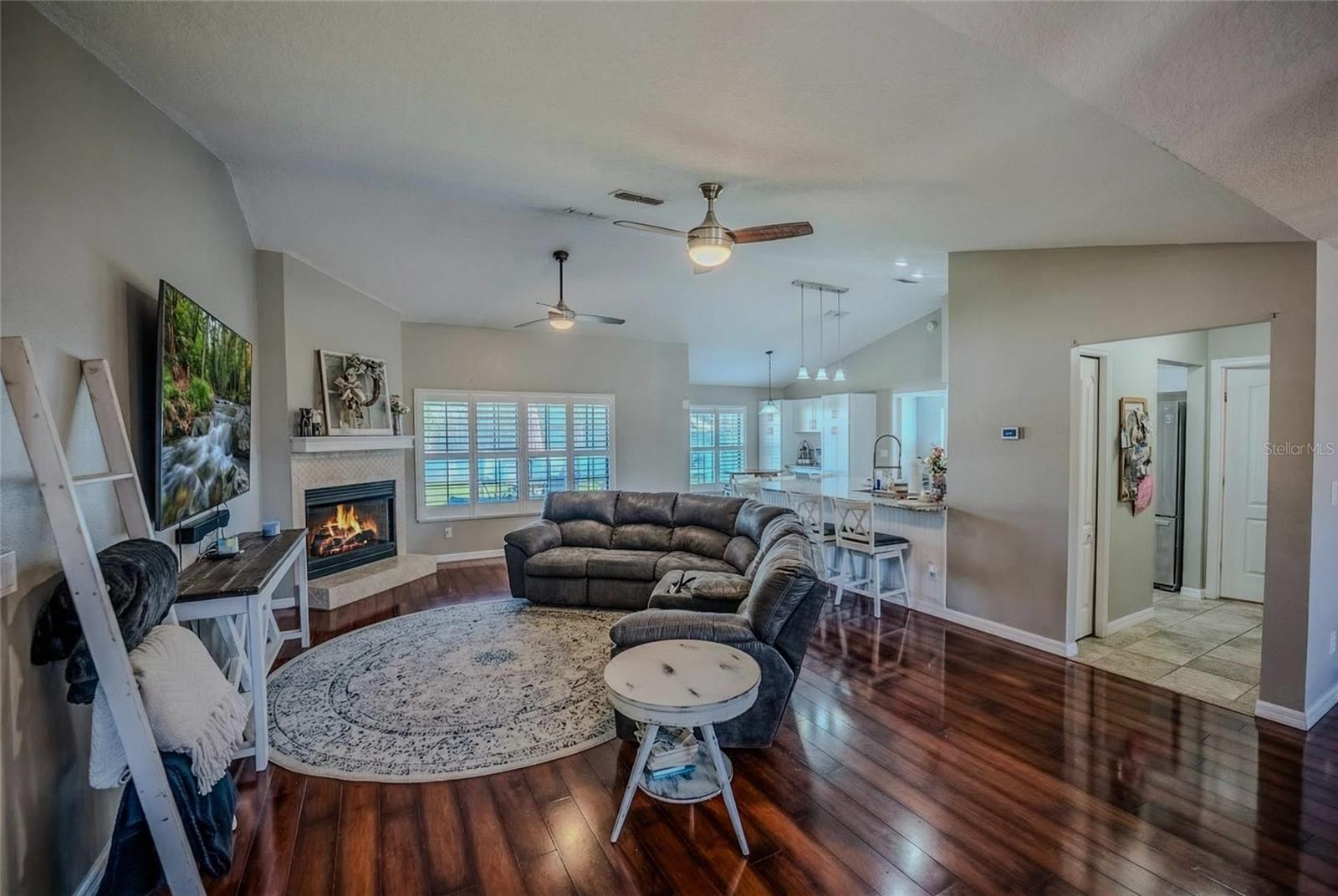 Image 15 of 46 For 4719 32nd Street