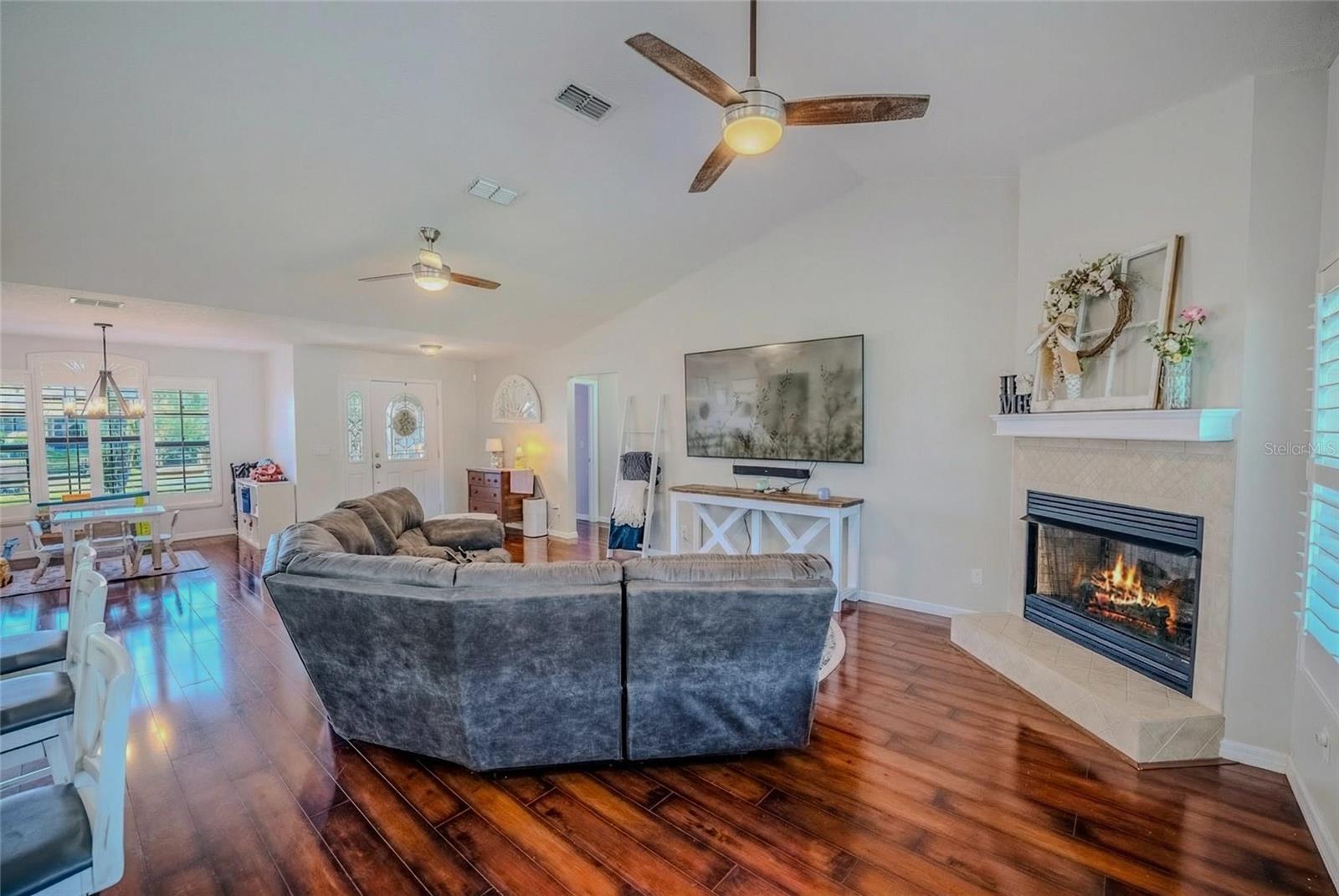 Image 3 of 46 For 4719 32nd Street