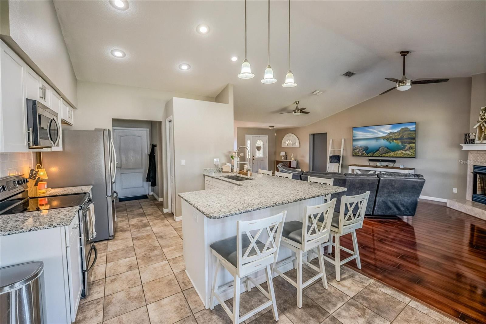 Image 8 of 46 For 4719 32nd Street