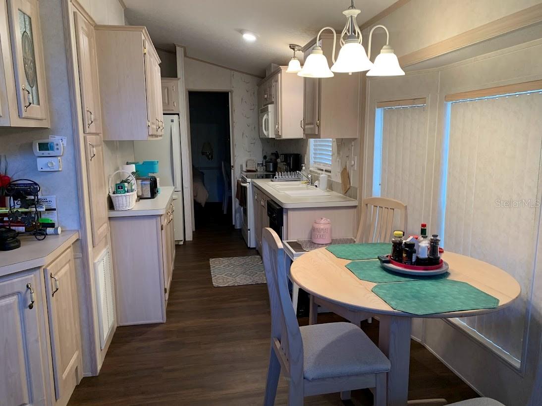 Image 15 of 34 For 25247 141st Lane 248