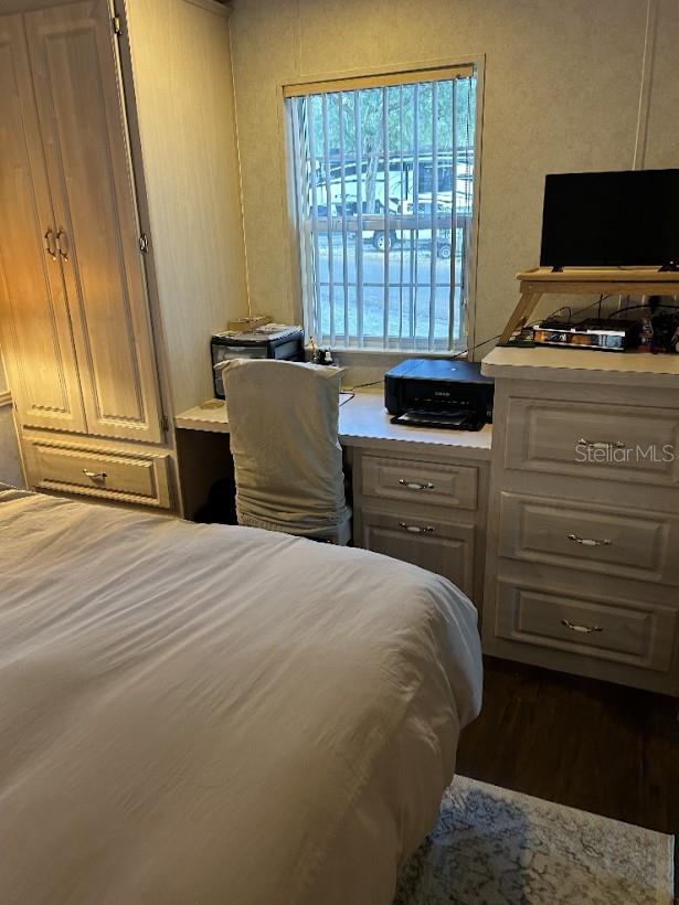 Image 21 of 34 For 25247 141st Lane 248