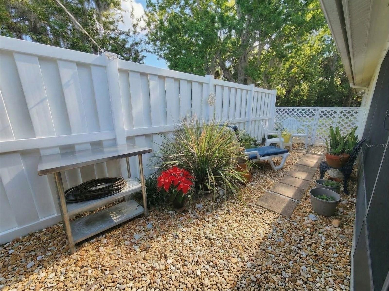 Image 18 of 20 For 20 Lake Forest Court