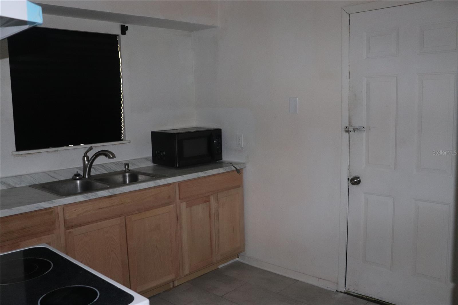 Image 4 of 12 For 19791 108th Lane