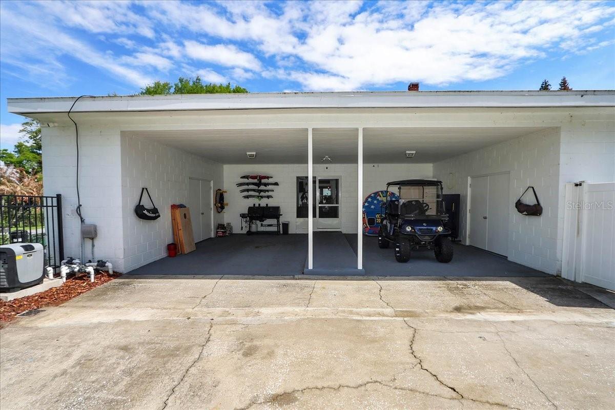 Image 61 of 89 For 405 Lakeshore Drive