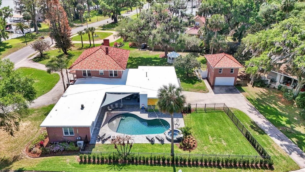 Image 69 of 89 For 405 Lakeshore Drive