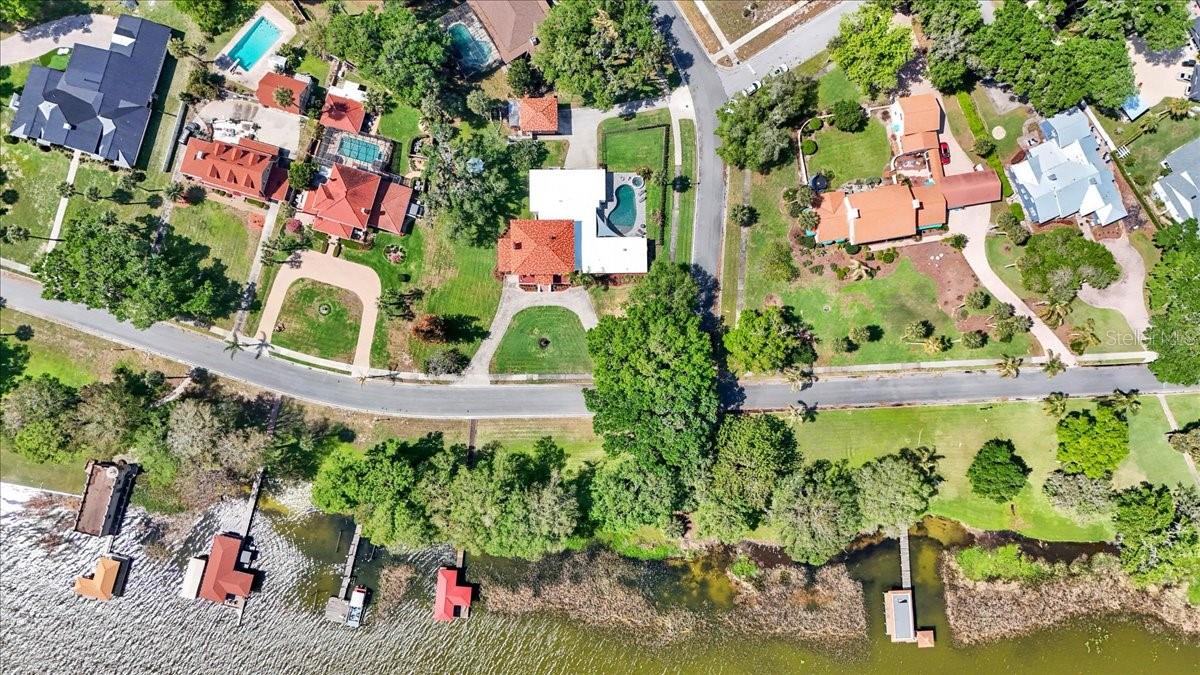 Image 86 of 89 For 405 Lakeshore Drive