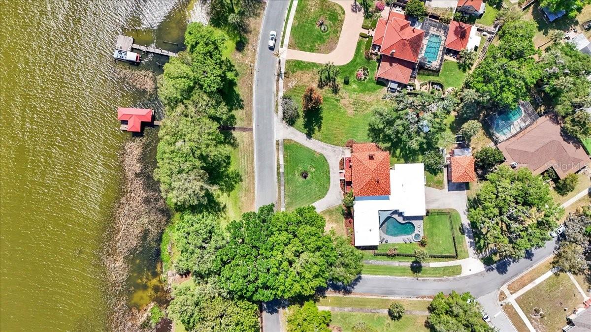 Image 87 of 89 For 405 Lakeshore Drive