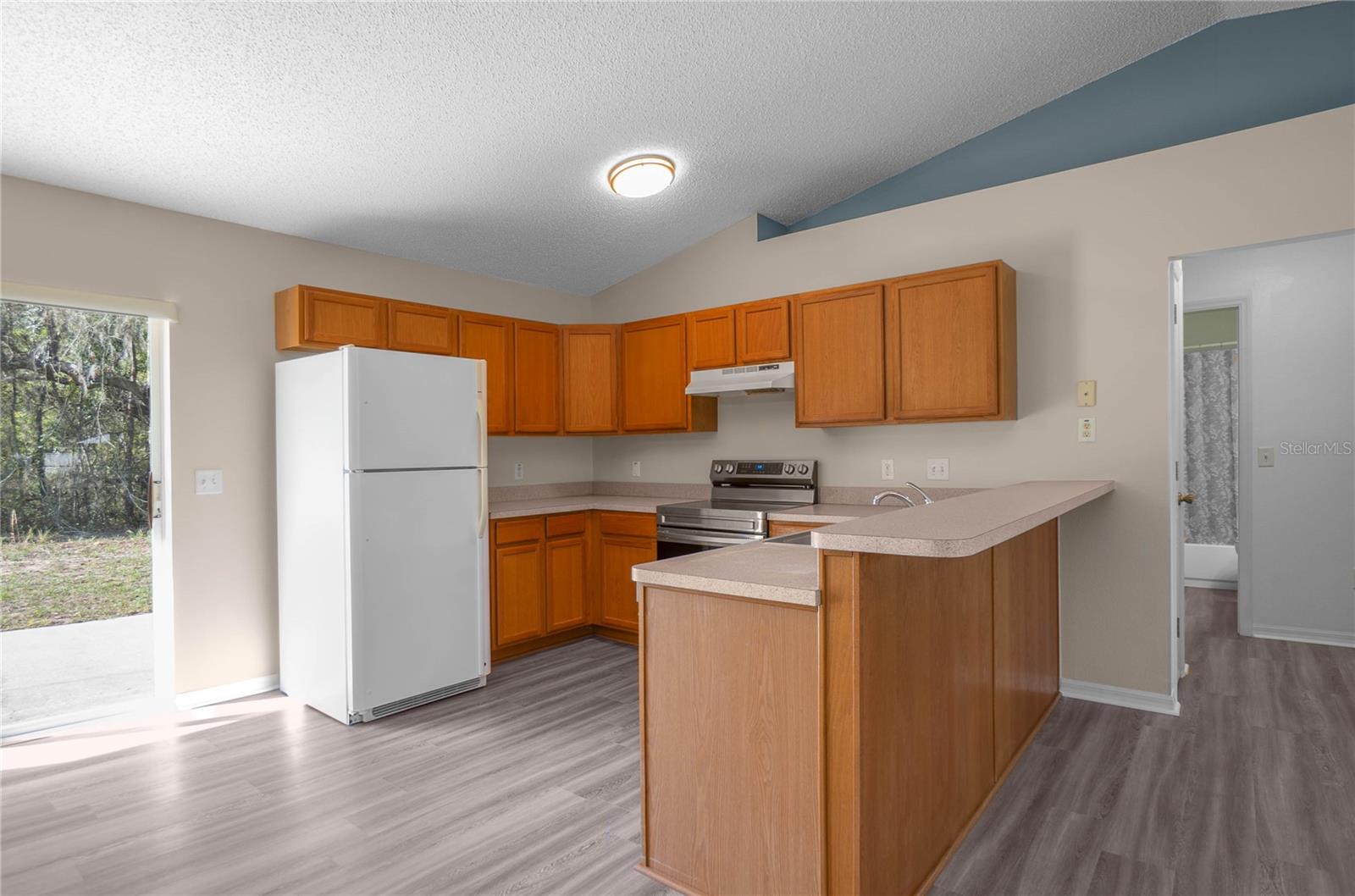 Image 12 of 33 For 3926 Bennett Street