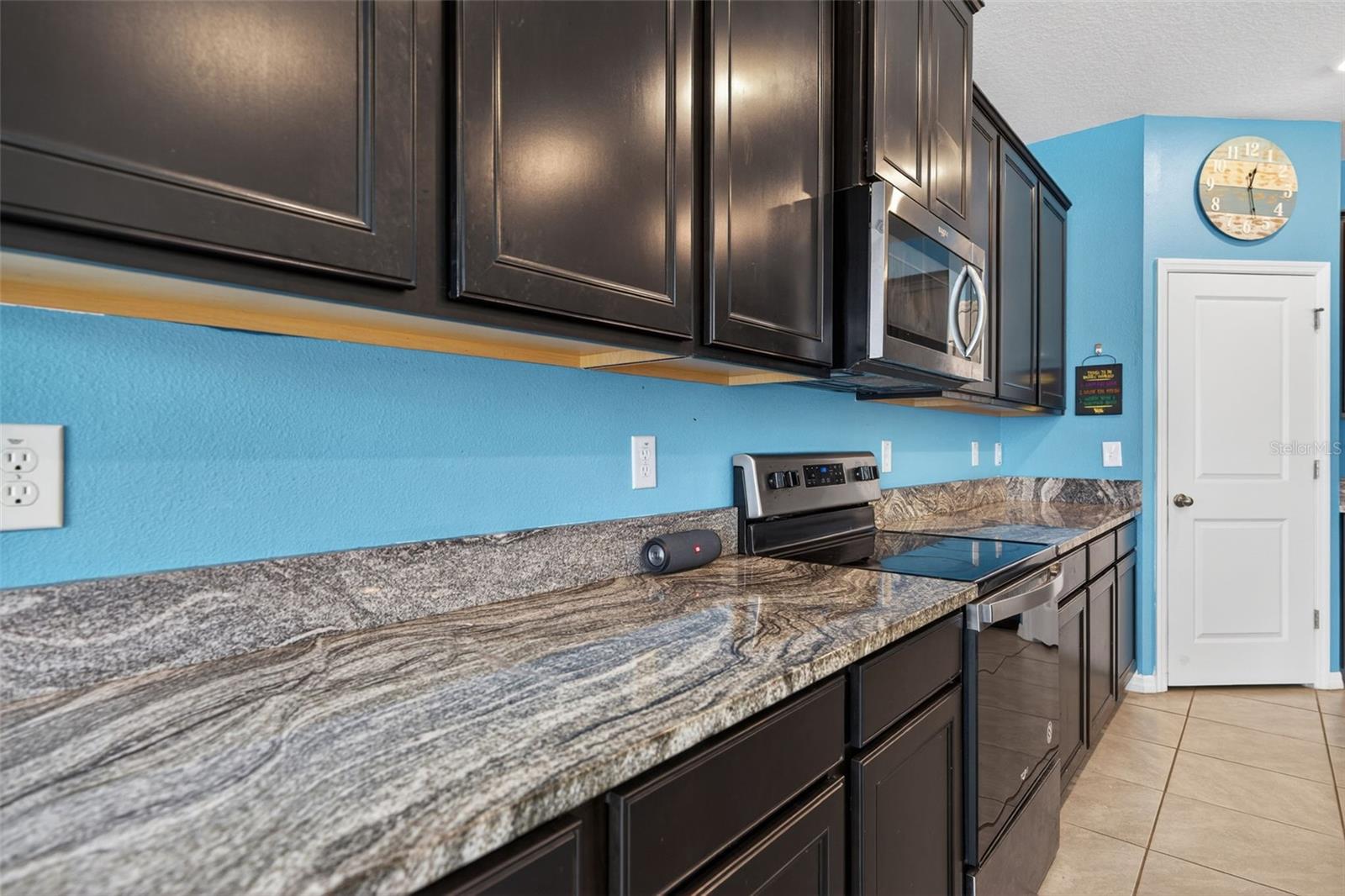 Image 19 of 54 For 13454 Golden Lime Avenue