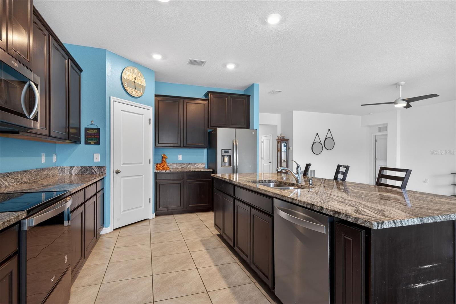 Image 20 of 54 For 13454 Golden Lime Avenue