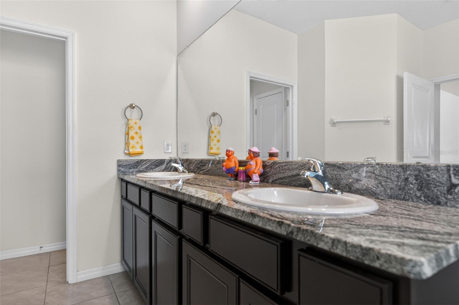 Image 30 of 54 For 13454 Golden Lime Avenue