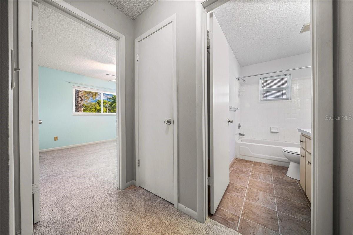 Image 13 of 55 For 8702 94th Street A