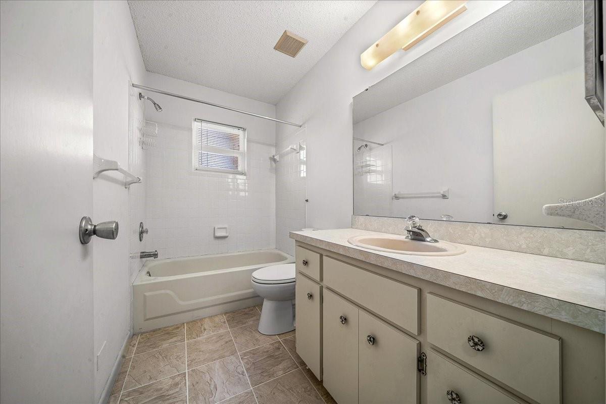 Image 14 of 55 For 8702 94th Street A