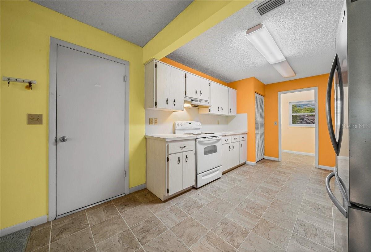 Image 29 of 55 For 8702 94th Street A