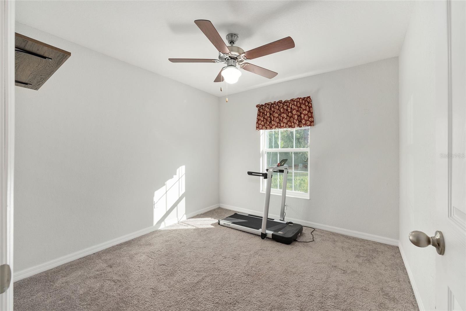 Image 18 of 35 For 13390 105th Terrace