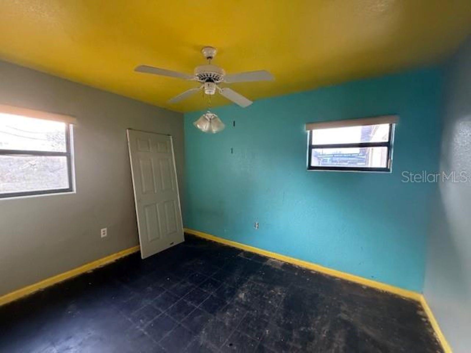 Image 8 of 12 For 701 Madison Street