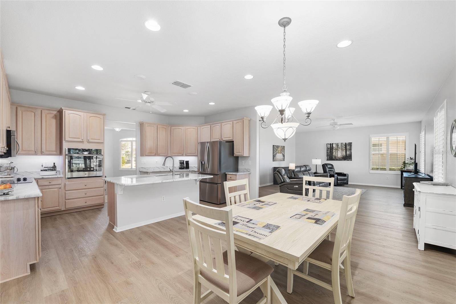 Image 10 of 42 For 8391 84th Loop