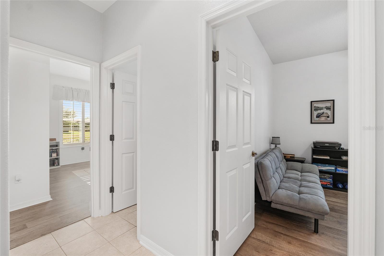 Image 19 of 42 For 8391 84th Loop