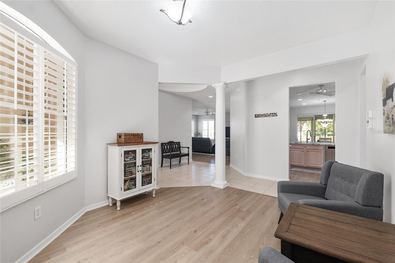 Image 6 of 42 For 8391 84th Loop