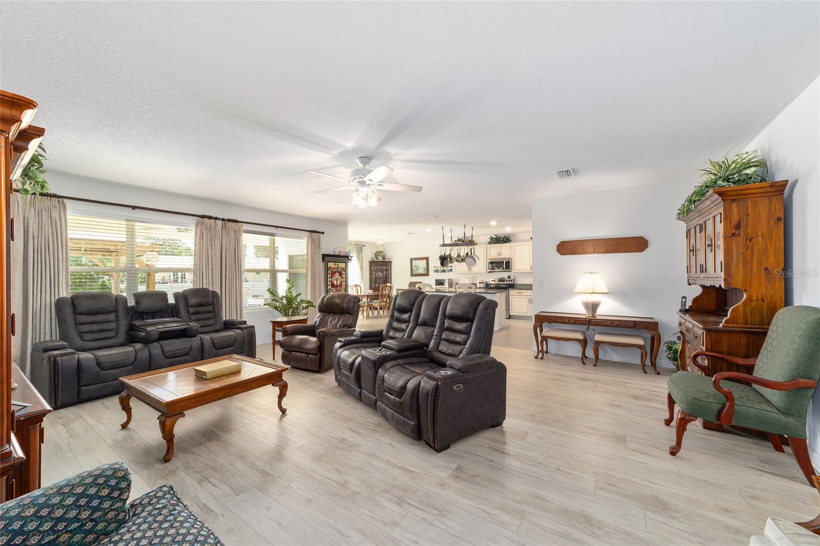 Image 7 of 46 For 4996 14th Place