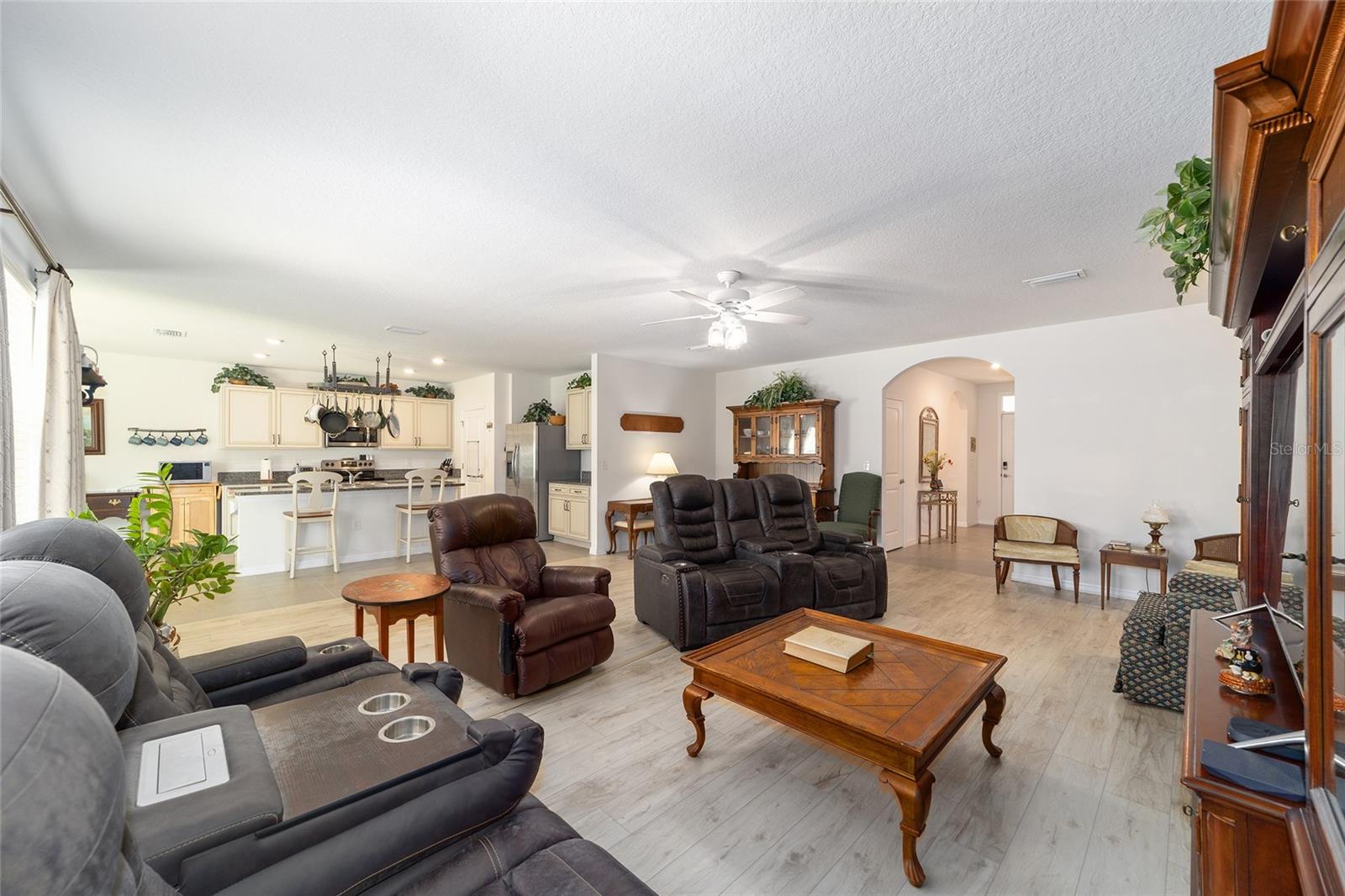 Image 8 of 46 For 4996 14th Place