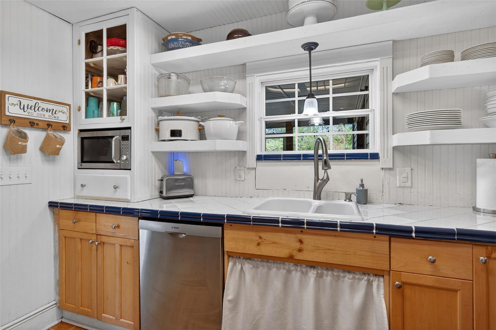 Image 17 of 60 For 5572 Marlin Point