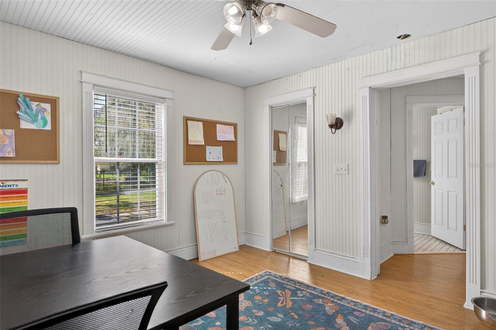 Image 23 of 60 For 5572 Marlin Point