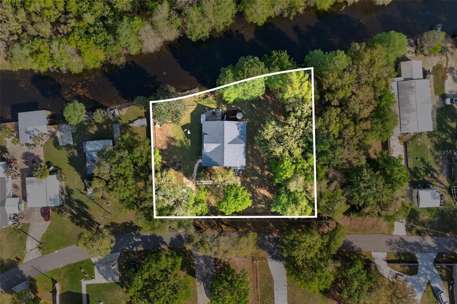 Image 4 of 60 For 5572 Marlin Point