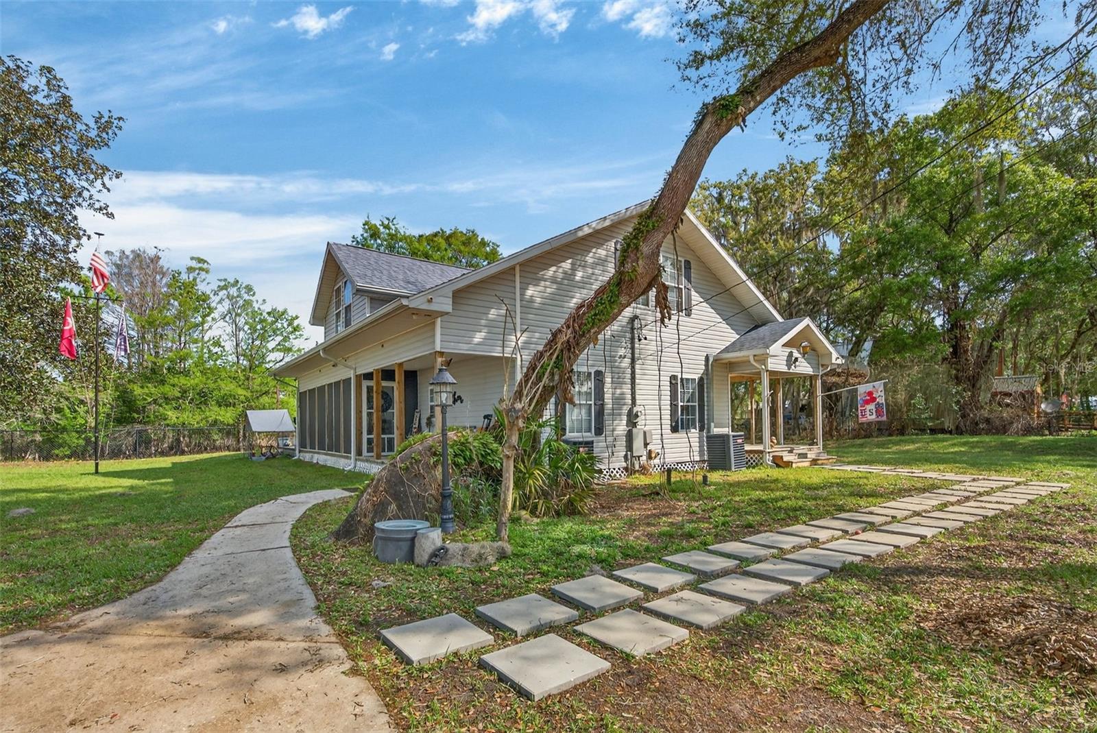 Image 5 of 60 For 5572 Marlin Point