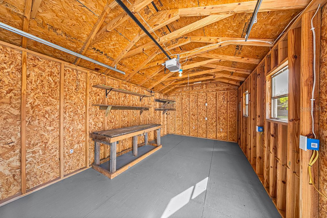 Image 32 of 35 For 895 80th Avenue